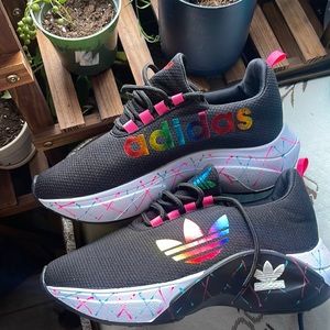 Adidas shoes, never been worn very cute and colorful